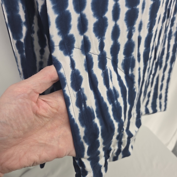 Soft Surroundings Women's Tie Dye Long Sleeve Tunic Top Blue White Size Medium - Picture 2 of 8